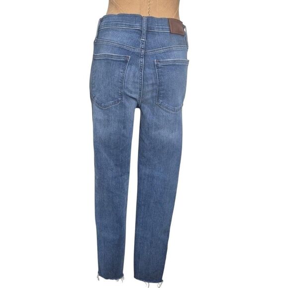 Madewell 9" Mid-Rise Skinny Blue Jeans Distressed Knees Raw Hem Size 26 - Picture 2 of 6